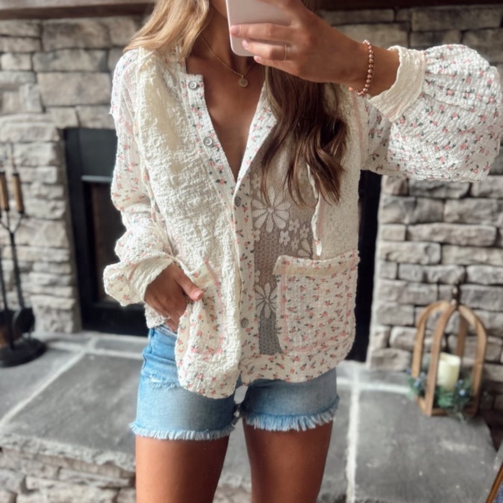 Boutique Floral Textured Button-Up Cardigan